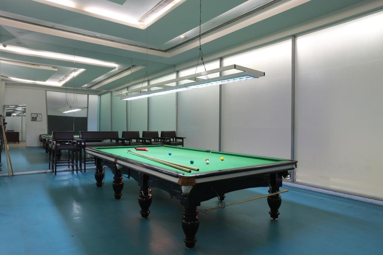 Ymca International Centre Hotel Ахмедабад Екстериор снимка