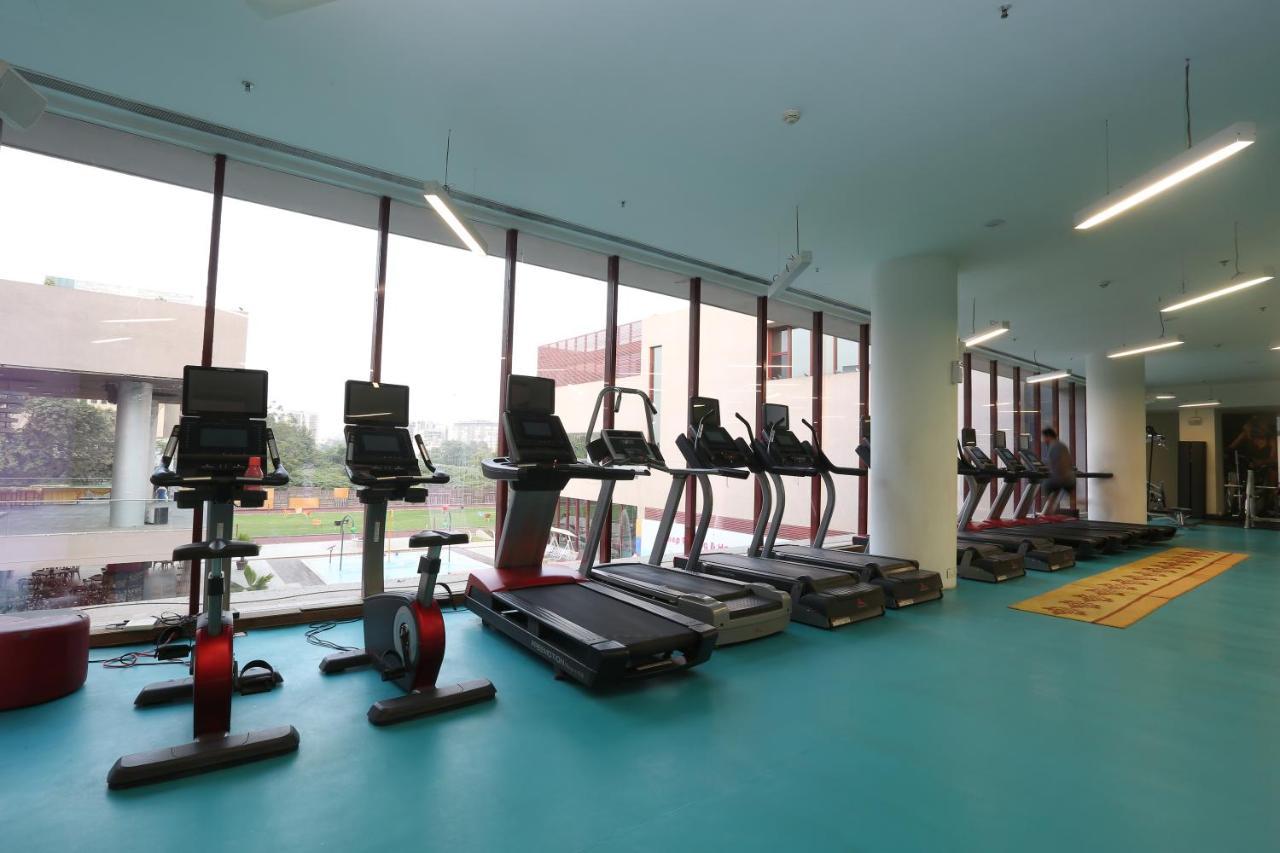 Ymca International Centre Hotel Ахмедабад Екстериор снимка
