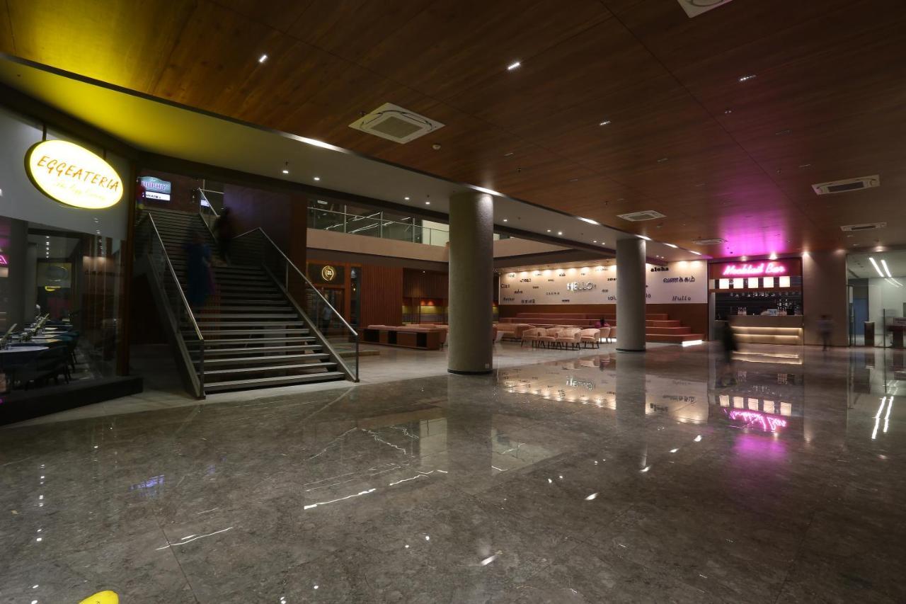 Ymca International Centre Hotel Ахмедабад Екстериор снимка