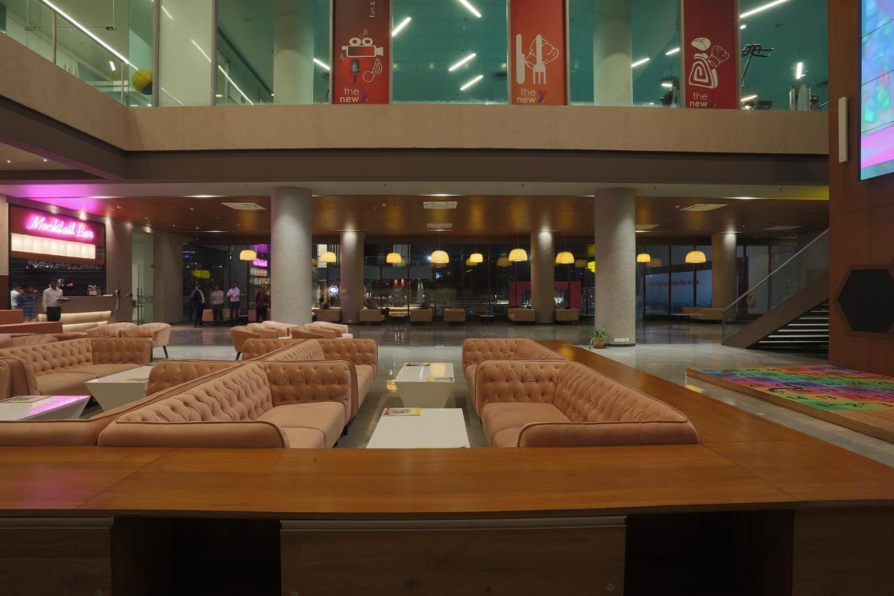 Ymca International Centre Hotel Ахмедабад Екстериор снимка