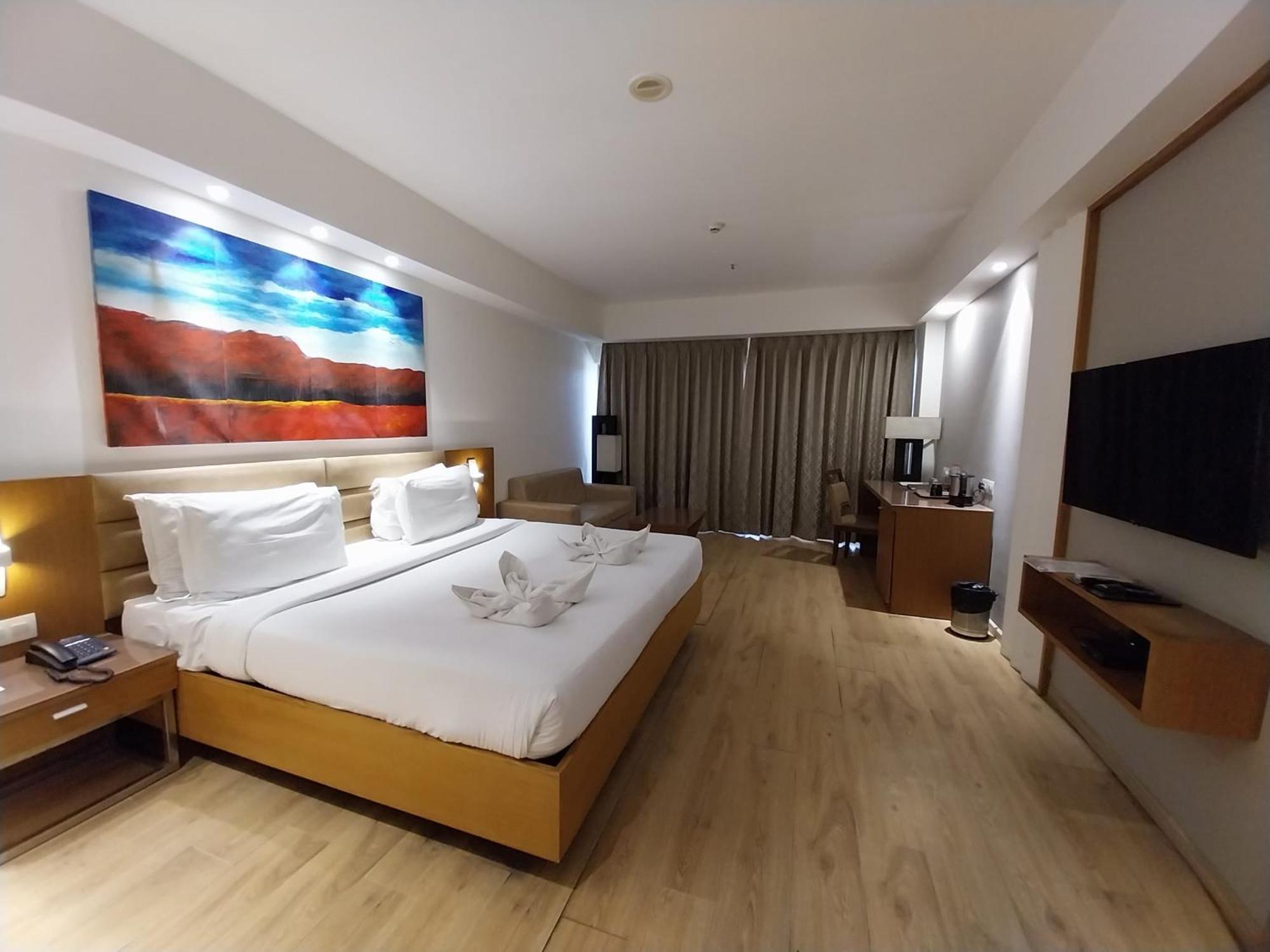 Ymca International Centre Hotel Ахмедабад Екстериор снимка